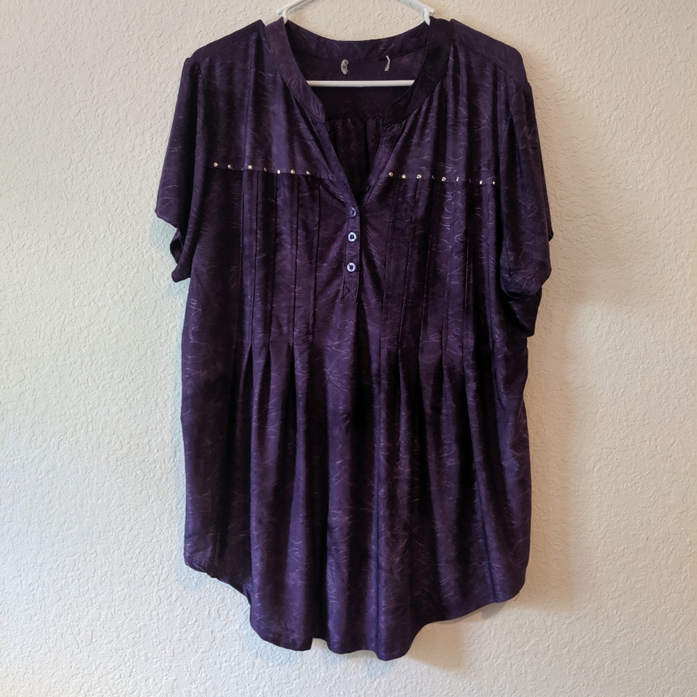 BOGO 🆓 Purple Blouse